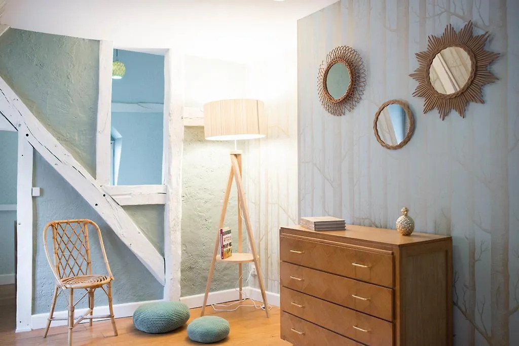 Marnie Et Mister H Bed & Breakfast Rennes
